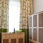 Apartament Chmielna Bis * ワルシャワ